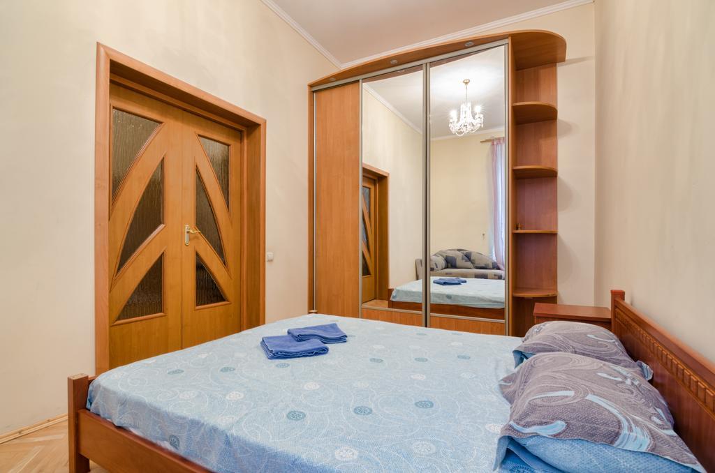 Leogrand Apartments Teodora 3 リヴィウ エクステリア 写真