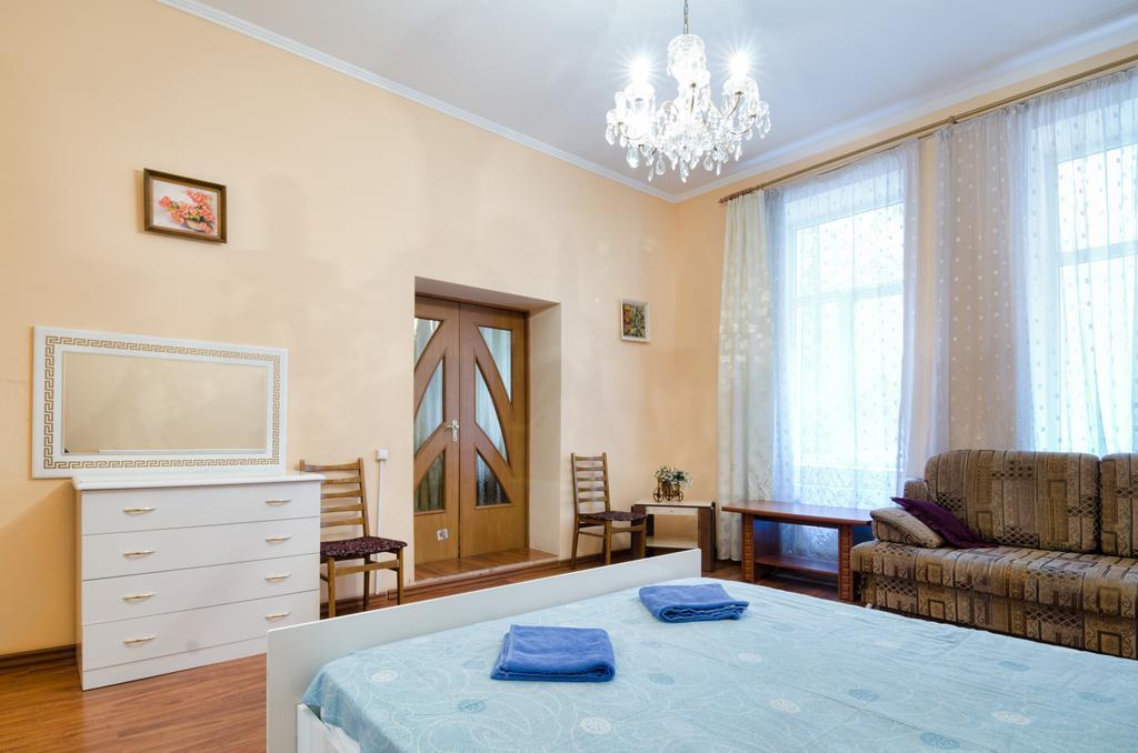 Leogrand Apartments Teodora 3 リヴィウ エクステリア 写真